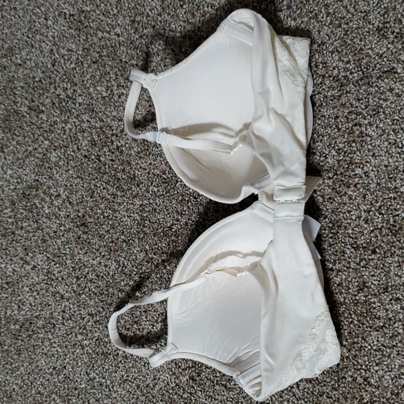 Cream bra - Picture 2 of 3